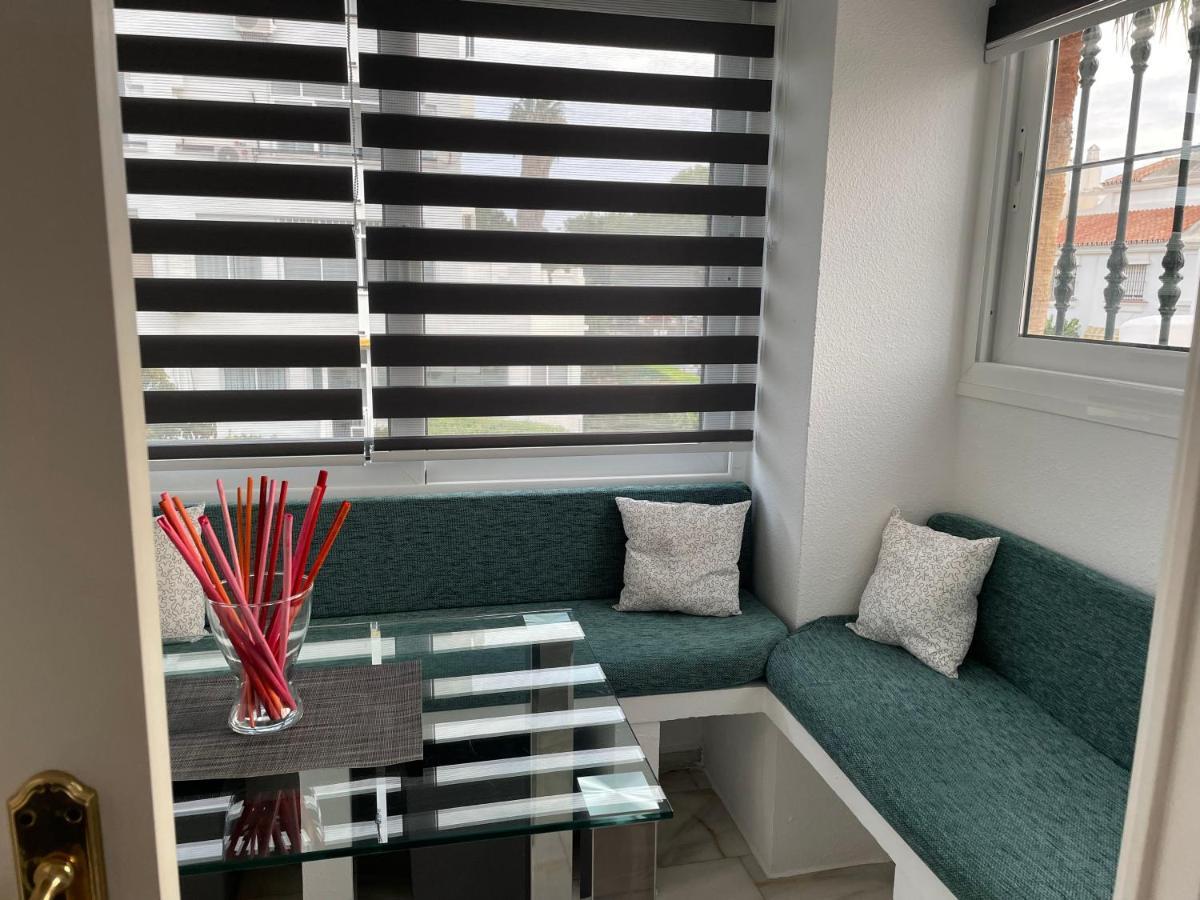 Apartamento En Torremolinos Con Piscina Kültér fotó