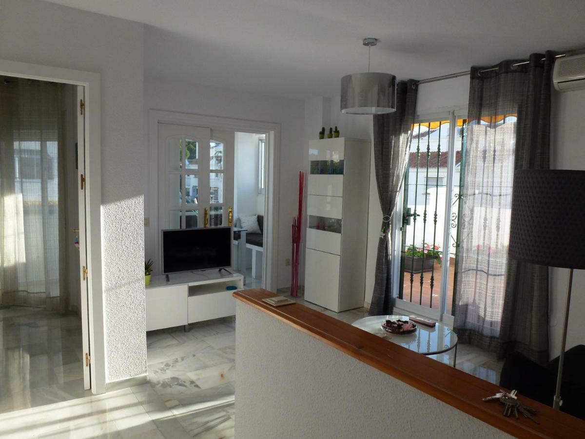 Apartamento En Torremolinos Con Piscina Kültér fotó