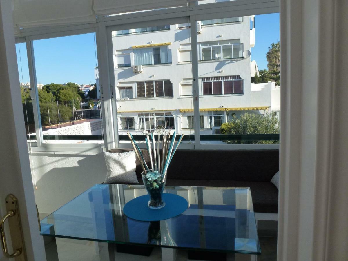 Apartamento En Torremolinos Con Piscina Kültér fotó