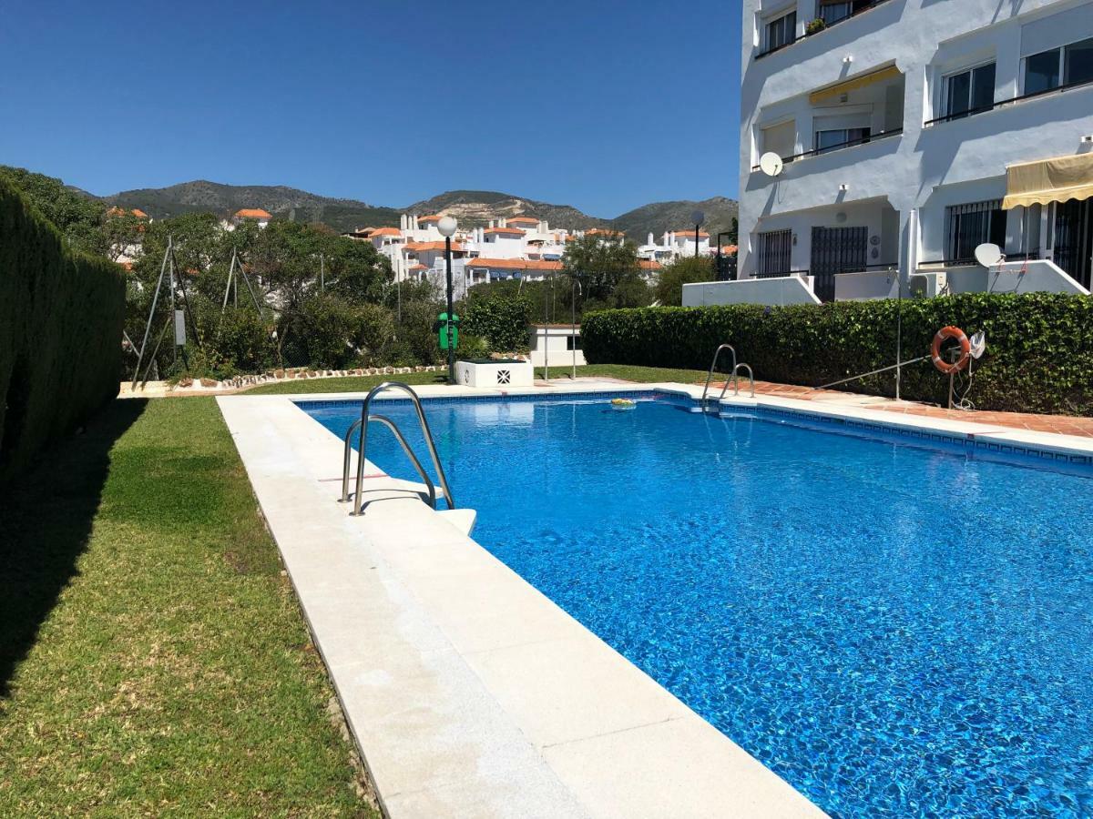 Apartamento En Torremolinos Con Piscina Kültér fotó