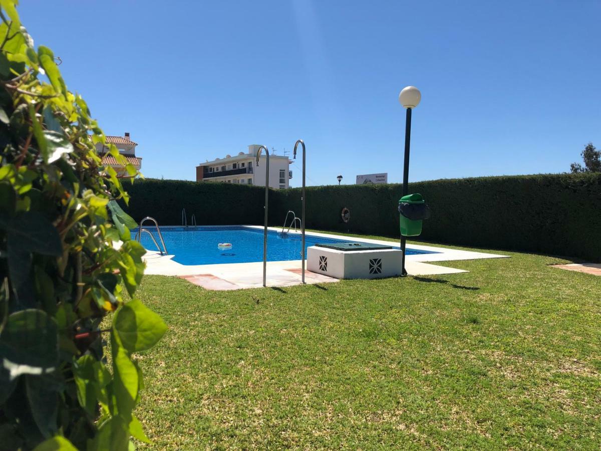 Apartamento En Torremolinos Con Piscina Kültér fotó